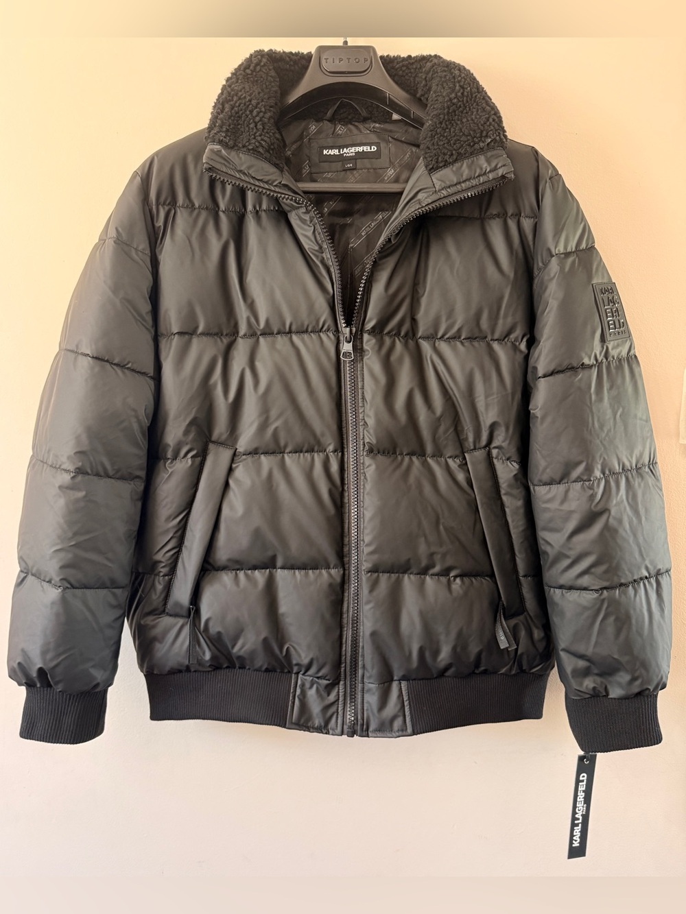 Karl Lagerfeld Men’s Black Quilted Sherpa-Collar Puffer Jacket(brand new)